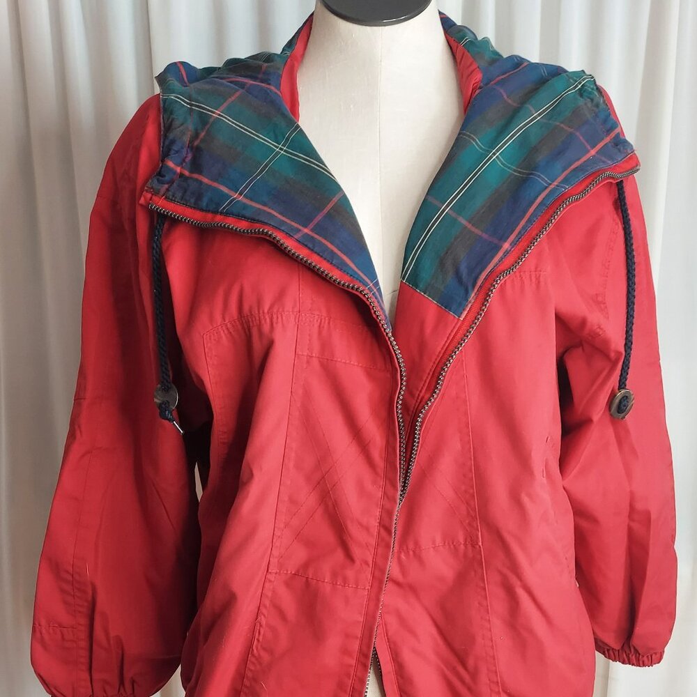 Women's MULBERRY STREET Vintage Windbreaker/Raincoat Red
